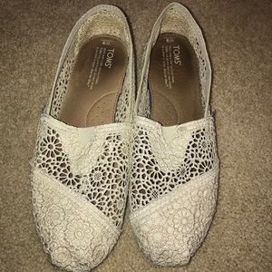 Toms Moroccan Crochet Slip-on